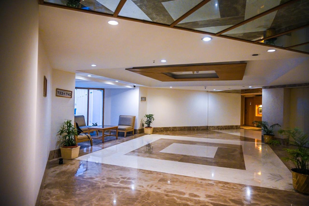 คาทรีย่า โฮเต็ล แอนด์ ทาวเวอร์ส Hotel ไฮเดอราบัด ภายนอก รูปภาพ