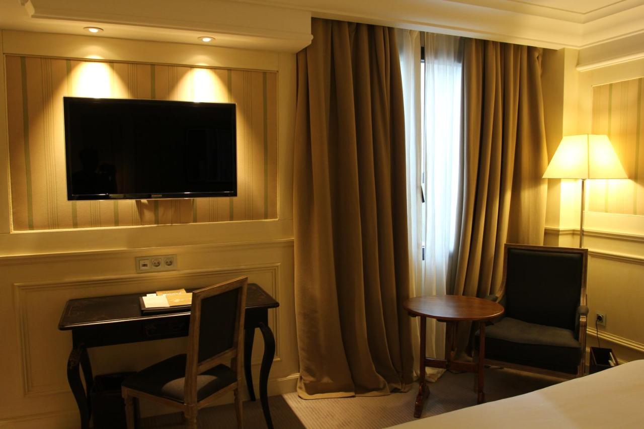 คาทรีย่า โฮเต็ล แอนด์ ทาวเวอร์ส Hotel ไฮเดอราบัด ภายนอก รูปภาพ